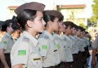 Colégio da PM de Goiás obriga meninas a usarem saia e proíbe calça