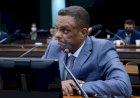 Bolsonaro indica para vice-líder do governo na Câmara deputado que atacou Alexandre de Moraes