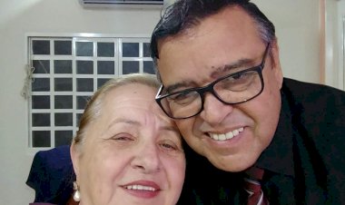 Em Goiás: Judiciário afasta secretário de Saúde que furou fila da vacina