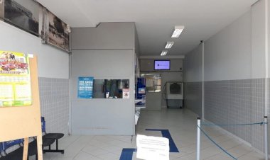 Leitor desabafa: As agências lotéricas em Ceres e Rialma não expõem placa explicando sobre atendimento preferencial para pessoas com crianças, e portadores de algum tipo de deficiência física e idoso