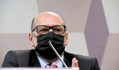 Brasil poderia ter sido o 1º país do mundo a iniciar vacinação, diz Dimas Covas à CPI