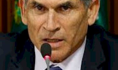 Carlos Alberto dos Santos Cruz* - Por que envolver o Exército em crise política?