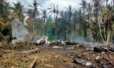 Avião militar das Filipinas cai e deixa 29 mortos, 17 desaparecidos e 50 sobreviventes