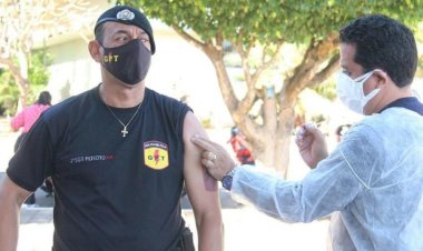 Prefeitura de Ceres convoca população em geral com idade de 47 anos ou mais para receber 1ª dose da vacina contra Covid-19. nesta terça-feira 6 de julho