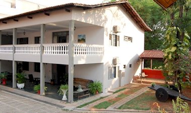Com temperaturas baixas, prefeitura paga hotel para população em situação de rua em Goiânia