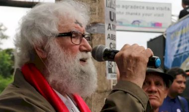 ''A humanidade tornou-se assassina de si mesma'', diz Leonardo Boff