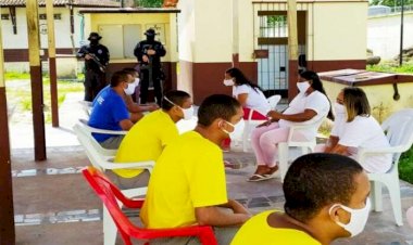 Ministério da Justiça autoriza retorno gradual de visitas presenciais a presos