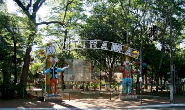 Criança de 7 anos fica ferida em brinquedo no Parque Mutirama, em Goiânia