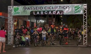 Prefeitura de Ceres realiza passeio ciclístico em comemoração ao aniversário de 68 do município