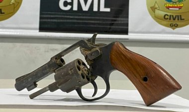 Preso suspeito de atirar na companheira dentro de casa noturna de Uruaçu