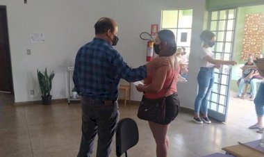 Famílias carentes de Ceres começam a receber auxílio emergencial