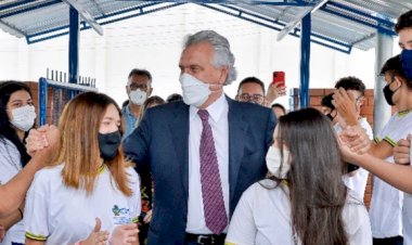 Caiado anuncia Bolsa de R$ 100 mensais aos alunos do Ensino Médio do Estado