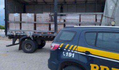 Carga com 17 mil garrafas de vodka que saiu de Anápolis, é apreendida em Pernambuco