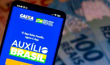 Governo ainda não tem fonte de recursos para criar Auxílio Brasil permanente de R$ 400, diz secretário da Economia