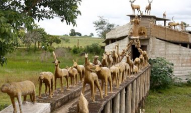 Parque de esculturas esquecido em Goiás tem arca de Noé e castelos