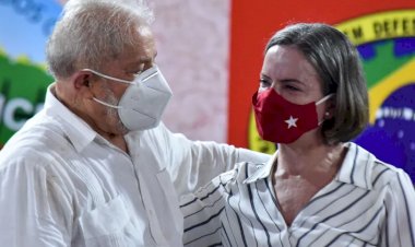Lula não fará ''carta ao povo brasileiro'' em 2022, diz Gleisi a jornal