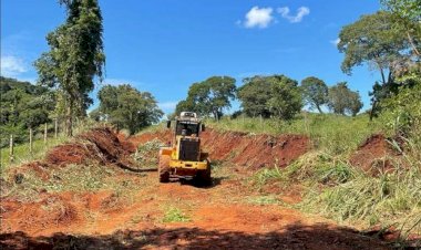 Prefeitura de Ceres continua trabalho de patrolamento nas estradas rurais