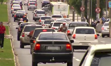 Lei que parcela IPVA em até 10 vezes é sancionada em Goiás