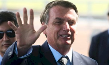 Bolsonaro chega a Rio Verde para participar de Cerimônia de Regularização Fundiária
