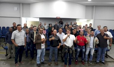 Vereador Deive de Ceres, e representantes políticos de Ceres, Rialma e região recebem visita do Deputado Estadual Bruno Peixoto