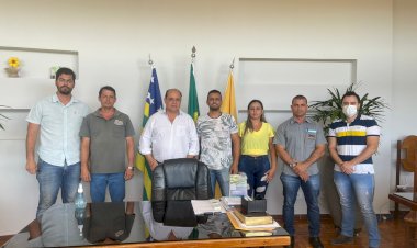 Prefeito de Ceres faz decreto que vai ajudar os construtores a fomentar ainda mais a construção civil e o minha casa minha vida