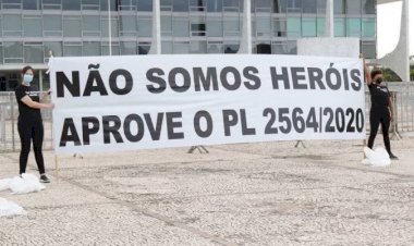 Guedes diz que piso da enfermagem é ''distorção'' insustentável