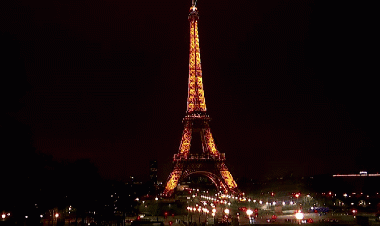 Torre Eiffel apagada mais cedo e pub à luz de velas: como crise de energia afeta turismo na Europa