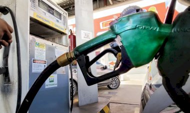 Gasolina sobe pela 6ª semana seguida, mostra ANP; Petrobras não aumenta preços desde junho