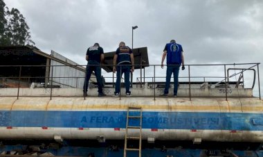 PCGO apreende mais de 70 mil litros de óleos automotivos usados e que eram revendidos como novos, em Senador Canedo