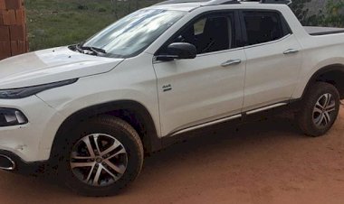 Troca de carro roubado por cavalo resulta em prisão