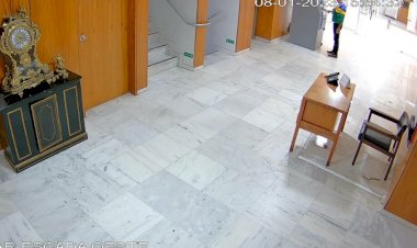Invasor do 8/1 até sacou dinheiro no Planalto diante de segurança falha