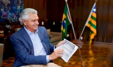 Caiado sanciona data-base do funcionalismo público estadual e novo piso salarial dos professores