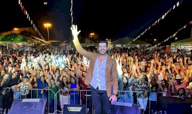 Arraia Solidário na Praça Cívica de Ceres, foi um sucesso