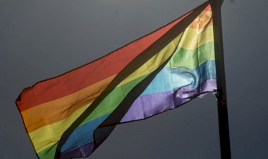 Dono de imóvel é condenado por rejeitar alugar flat para casal gay