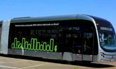 Em vez de alugar, governo de Goiás vai comprar ônibus elétricos para Goiânia