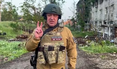 Avião de líder mercenário que desafiou Putin cai e mata todos a bordo