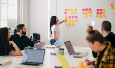 Adiar a segunda-feira ou 'sextar' mais cedo? Experimento avalia estratégias de empresas para semana de 4 dias no Brasil