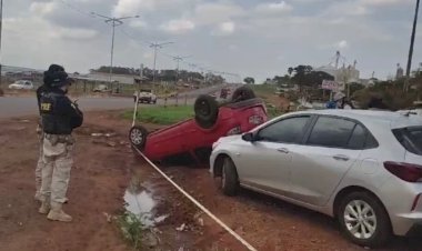 Em Goiás: Motorista de carro que capotou com cadáver dentro na BR-060 é preso