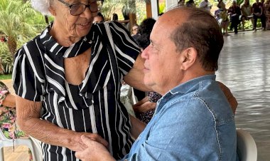 Secretaria de Desenvolvimento Social celebrou o Dia do Idoso com uma festa animada