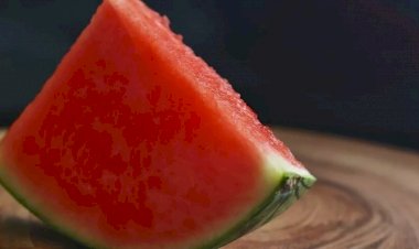 Melancia aumenta hidratação do corpo; veja 5 benefícios da fruta