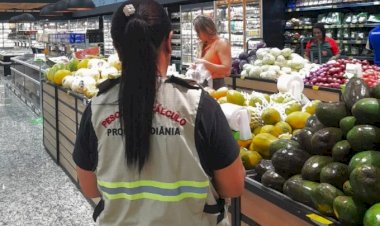 Preço de verduras varia até 373% nos mercados de Goiânia, diz Procon