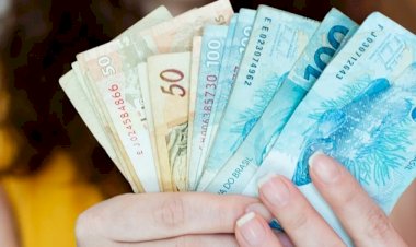 Governo federal prorroga Desenrola Brasil até 20 de maio