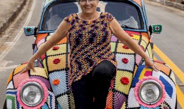 Fusca de crochê: artesã levou 7 meses para fazer trabalho que a ajudou a vencer depressão