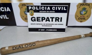 Mulheres usam taco de beisebol com palavra ‘diálogo’ contra caminhoneiro em Itumbiara