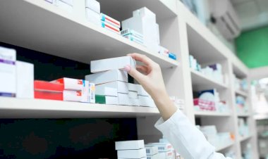 Conselho Federal de Farmácia autoriza farmacêuticos a prescrever remédios com receita
