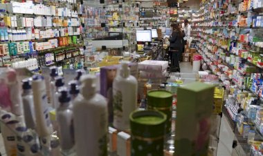 Justiça anula resolução que permitia a farmácia receitar medicamentos