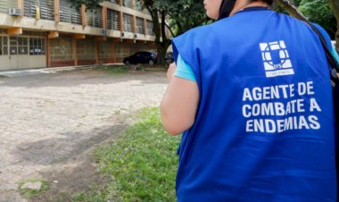 Prefeitura em Goiás abre processo seletivo com salários de até R$ 3 mil