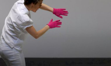 Artista vende obra invisível por R$ 87 mil na Itália