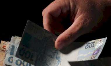 Décimo terceiro salário 2025: veja quando será paga a 1ª parcela do benefício