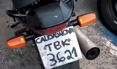 Em Goiás: ‘Comprei assim’, diz homem preso com placa de moto pintada à mão